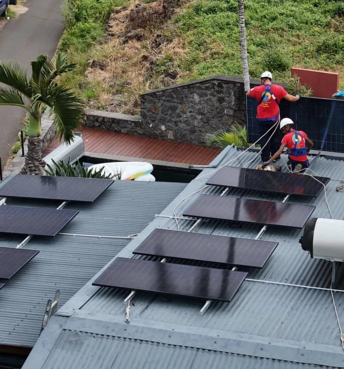 Solar Serivce à Piton-Saint-Leu pour installation photovoltaique