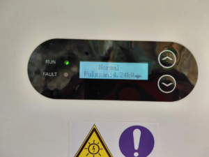 Écran d’onduleur d’une installation photovoltaïque 6 kW à Saint-Paul à La Réunion