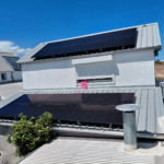 Installation photovoltaïque à La Réunion avec panneaux solaires sur toiture