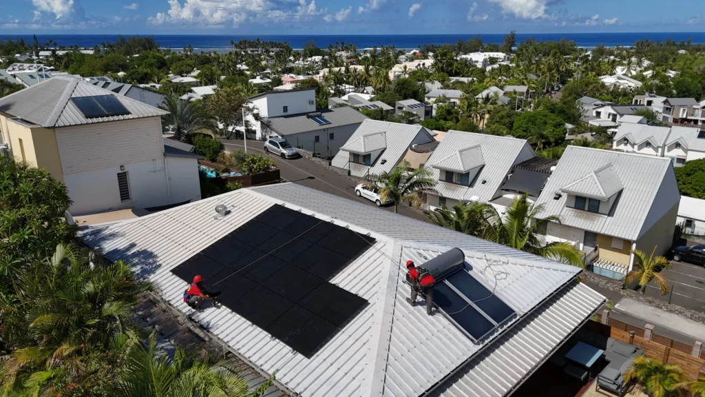 installation panneaux photovoltaiques 974